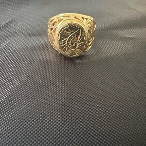Vintage 22k Gold Signet Ring